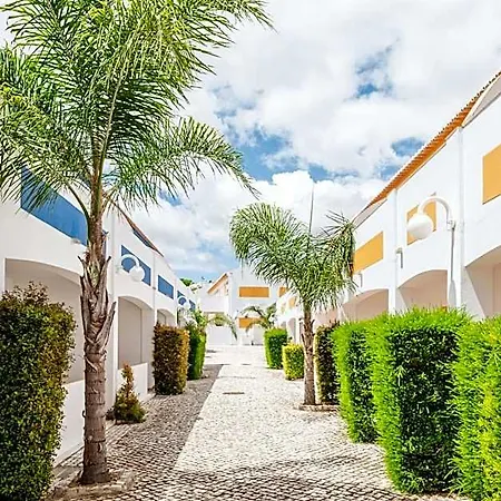 Oasis 3* Lagos